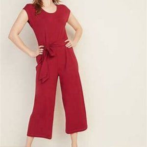 CLEARANCE! Old Navy Jersey tie-belt cap-sleeve cropped Jumpsuit - Size Small